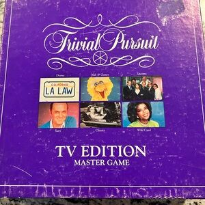 VintageTrivial Pursuit TV Edition Master Game